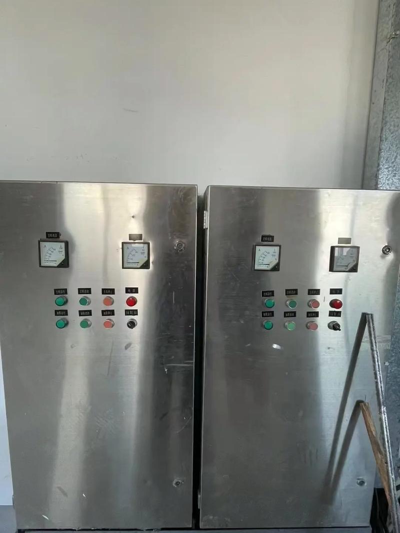 #hr400-n双级活塞推料离心机两台.装机后未进料,接触物