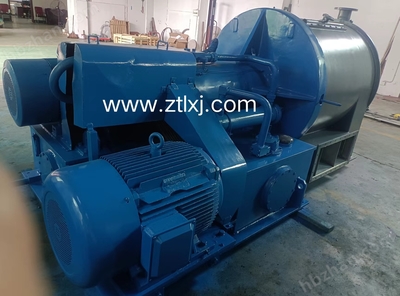 HR800-N 双级推料离心机 高效分离技术的卓越之选